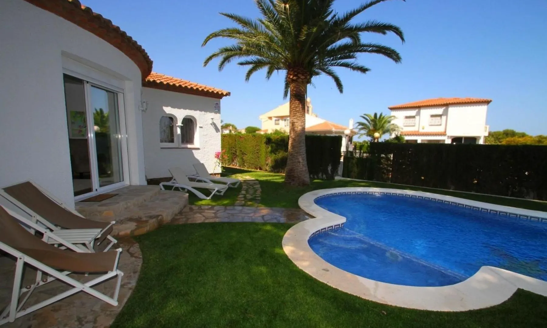 Ferienhaus Mit Privatpool Fuer 8 Personen Ca 129 Qm In Miami Platja, Costa Dorada Miami Playa Spain